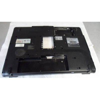 TOSHIBA SATELLITE PRO L350-233 COVER INFERIORE BASE